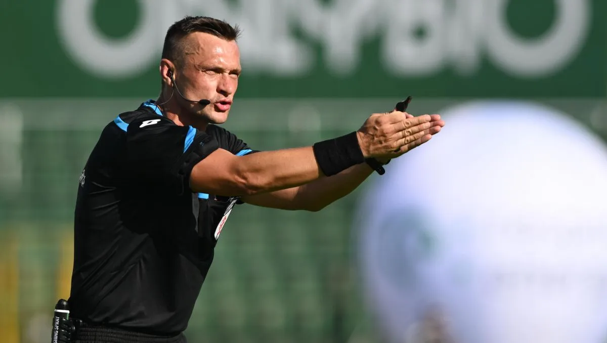 Sędziowie piłkarscy Ekstraklasa na boisku