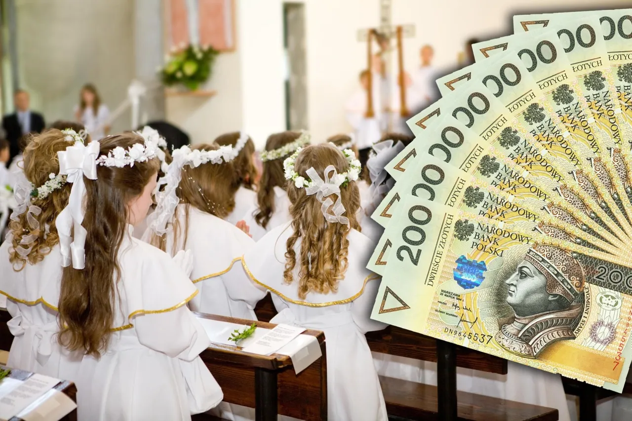 dziecko z pytającą miną i kopertami po komunii