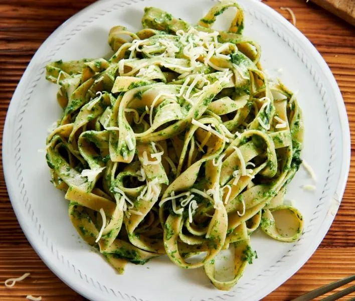 makaron ze szpinakiem r&oacute;żne rodzaje