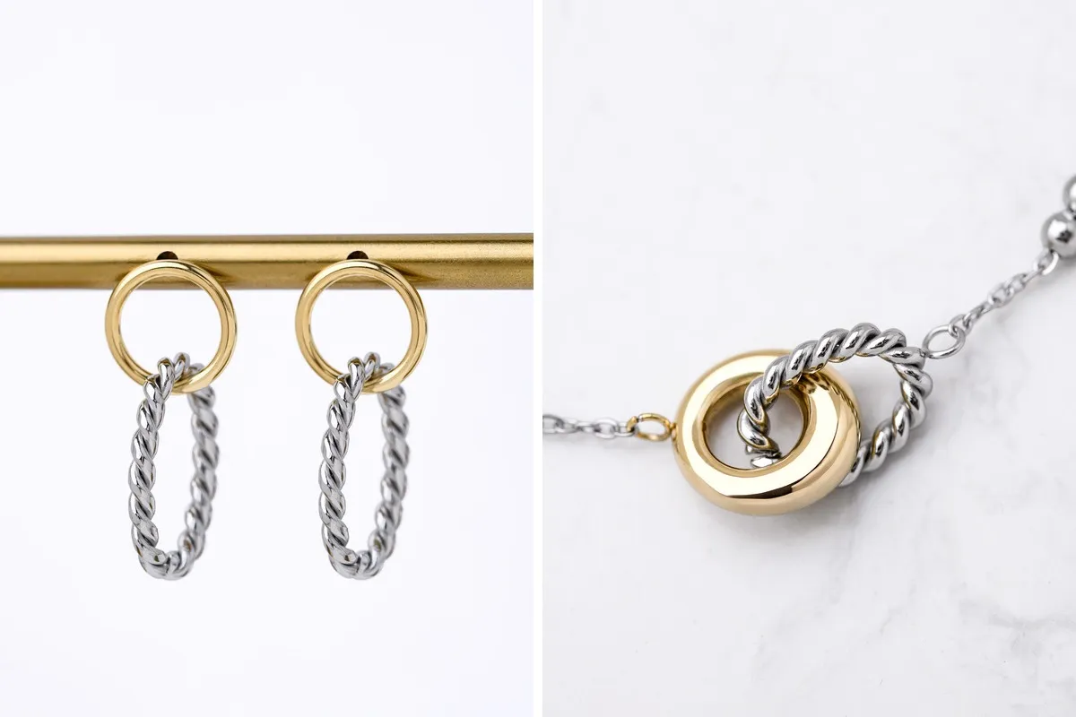 Elegancka biżuteria ze stali chirurgicznej, która nie uczula. Kolczyki i bransoletka z połączonych złotych i srebrnych ogniw.