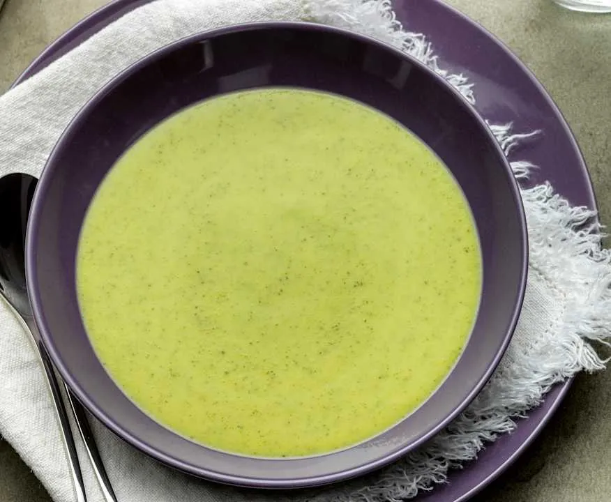 składniki na zupę krem z cukinii