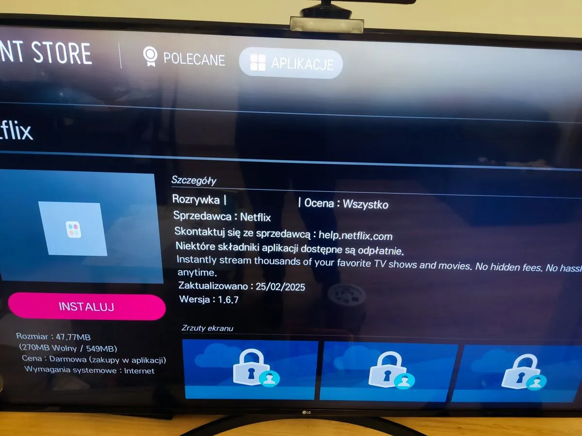 stary telewizor smart tv z komunikatem błędu netflix