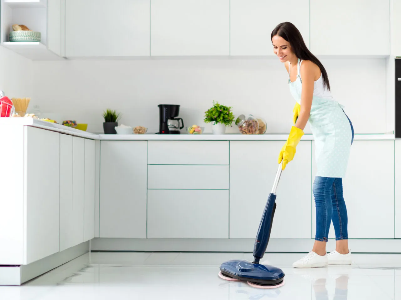 Jak wybrać mop elektryczny infografika