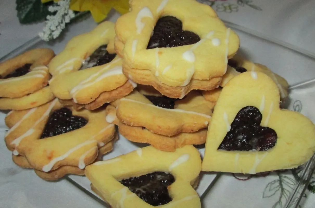 kruche ciastka z gotowanych ż&oacute;łtek