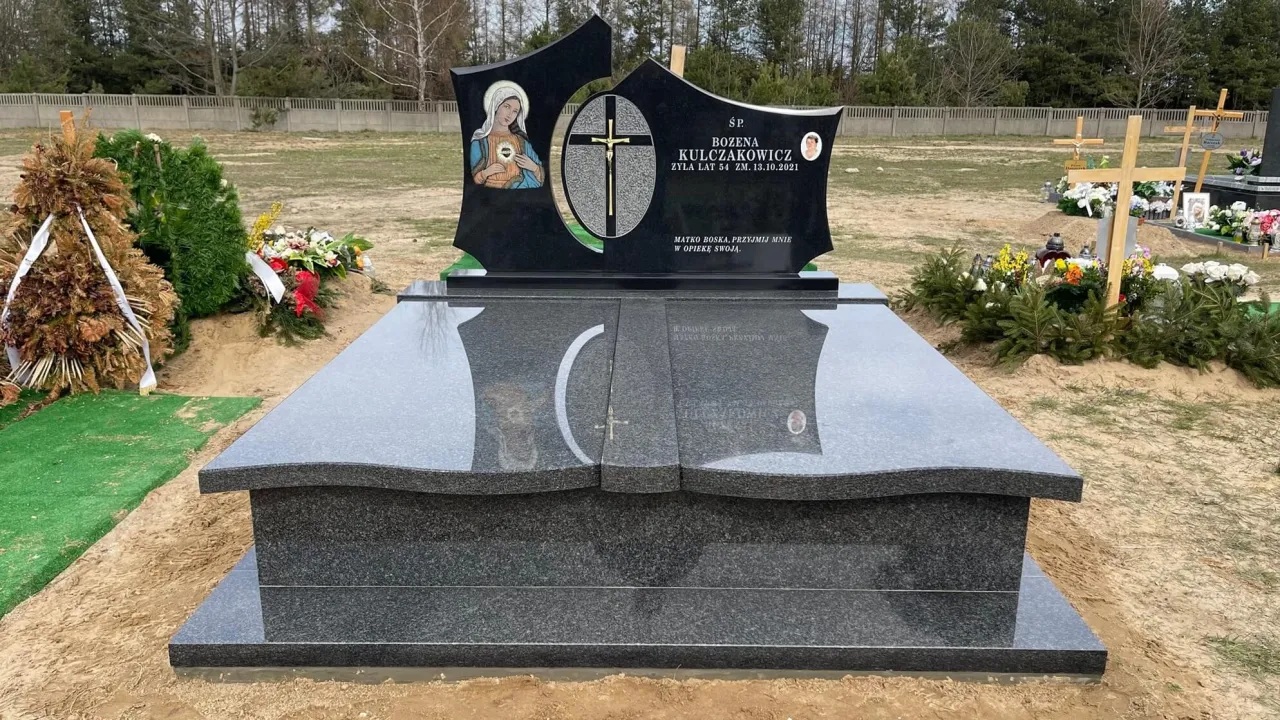 porównanie technik grawerowania pomnik