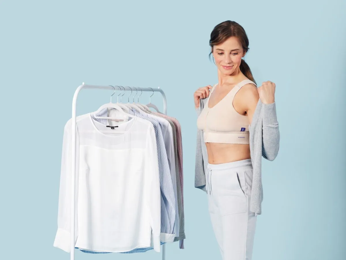 biustonosz kompresyjny po operacji powiększenia biustu różne modele