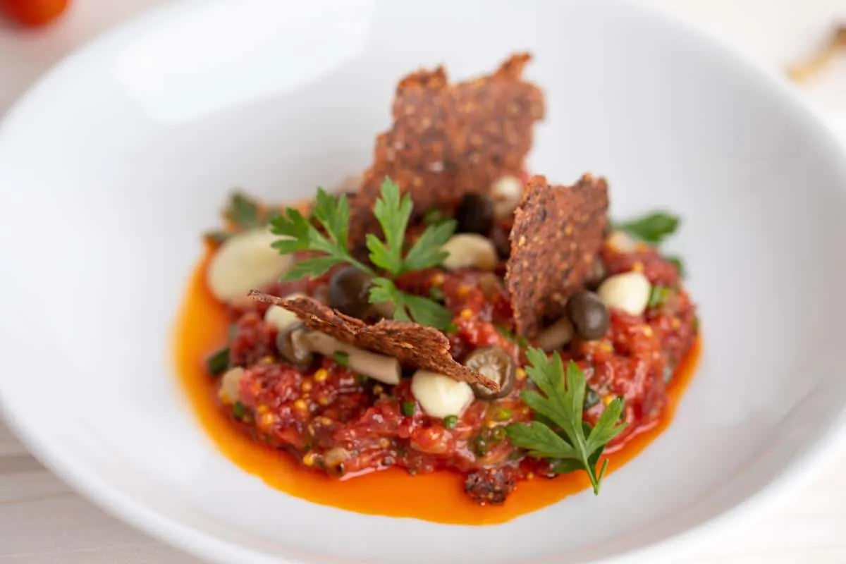 Zdjęcie Gdzie zjeść w Ustroniu? Odkryj najlepsze restauracje i smaki