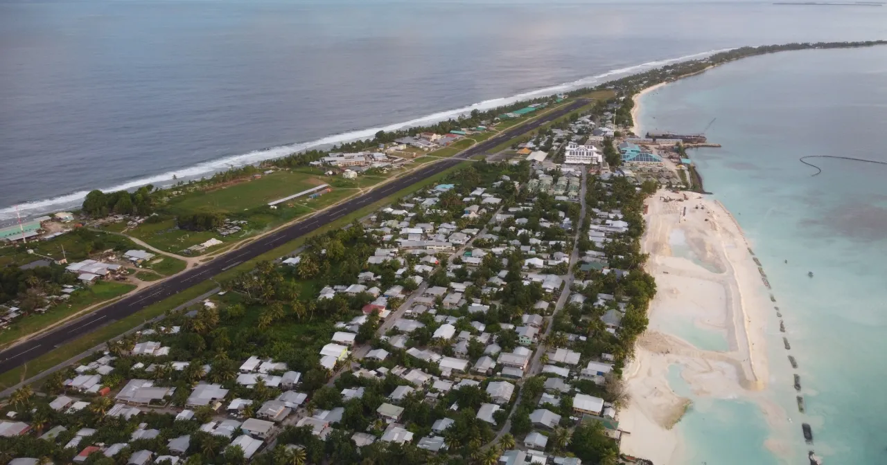 Logo Twitch.tv i Eska.tv