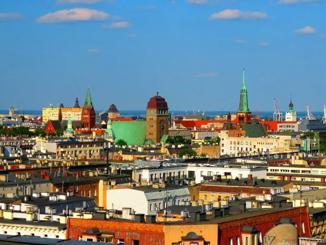 Panorama Szczecina z danymi demograficznymi