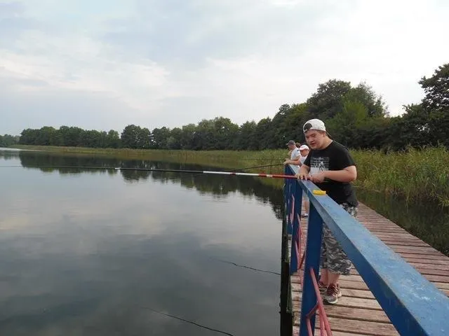 wędkarstwo jezioro mielno gruta
