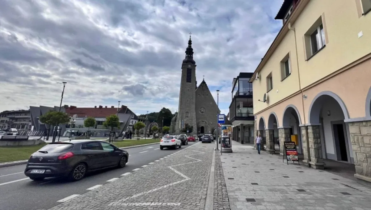 Limanowa ulica Józefa Marka przystanek busy