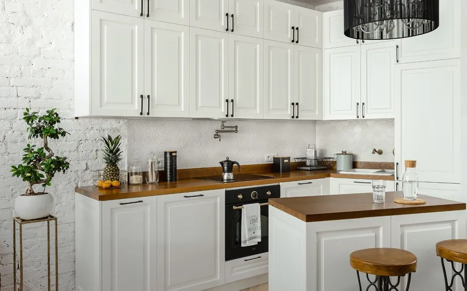 uchwyty kuchenne pionowe i poziome przykłady