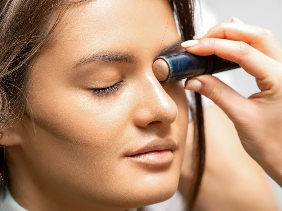 koło barw makijaż korektor neutralizacja