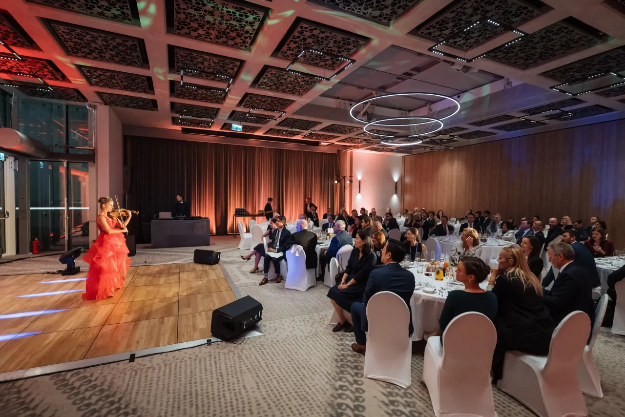 fotografia eventowa dla firm konferencja bankiet