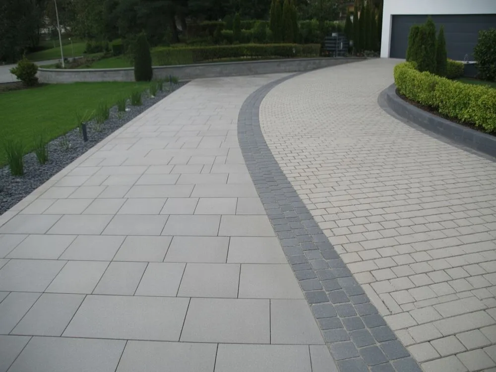 podjazd z kostki 8 cm samochód dostawczy