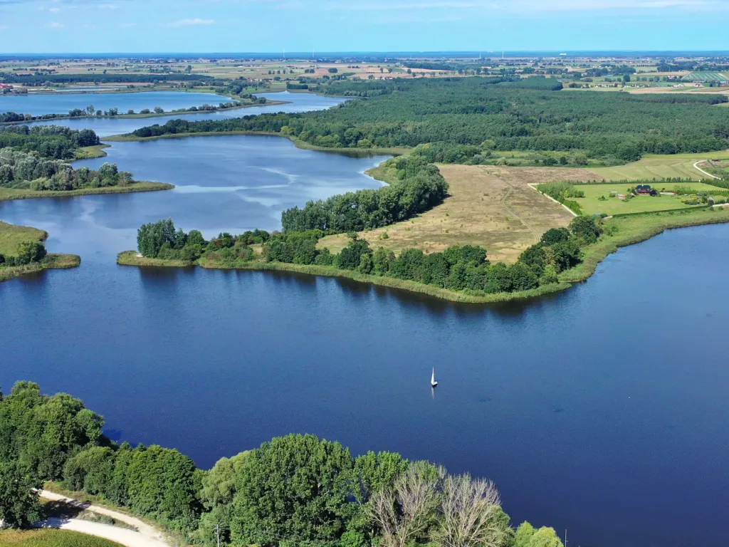 Jezioro Mielno Pakość sporty wodne