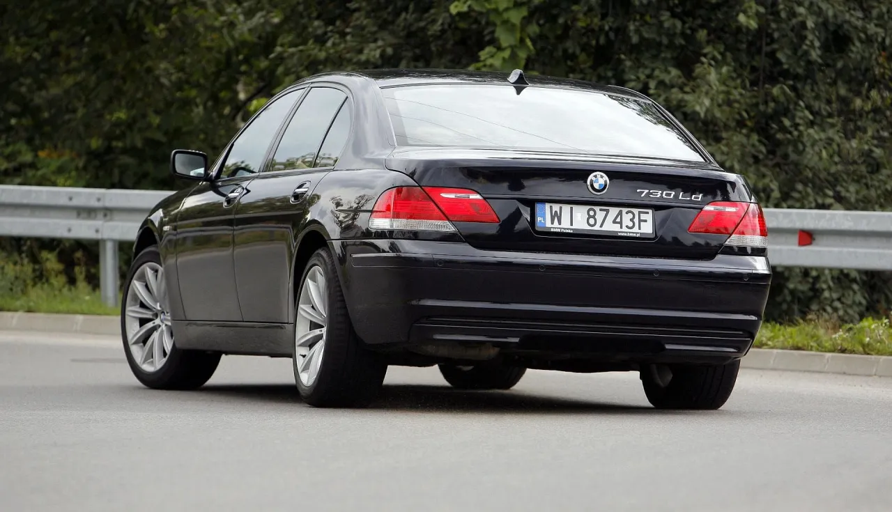 BMW E65 LCI vs przedlift różnice