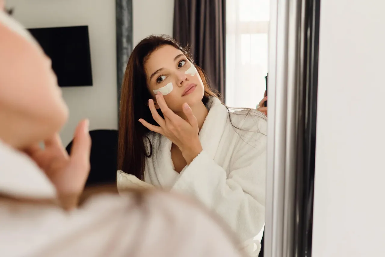 retinol i kwas hialuronowy razem pielęgnacja