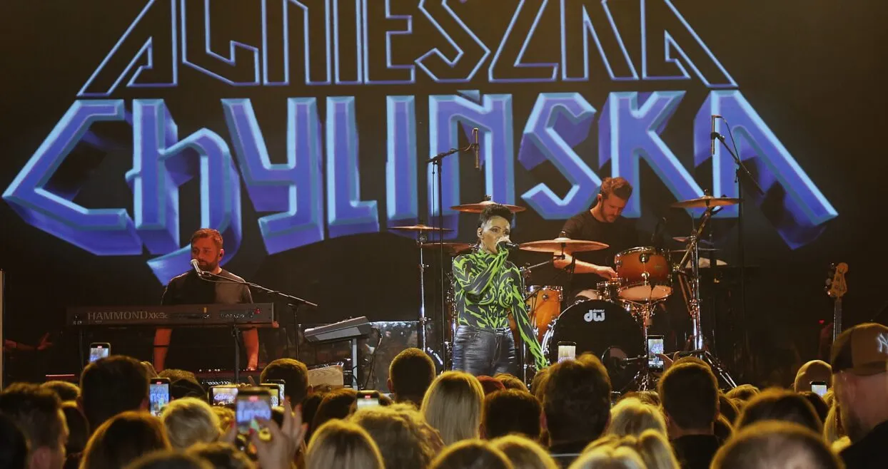Agnieszka Chylińska koncert energia scena