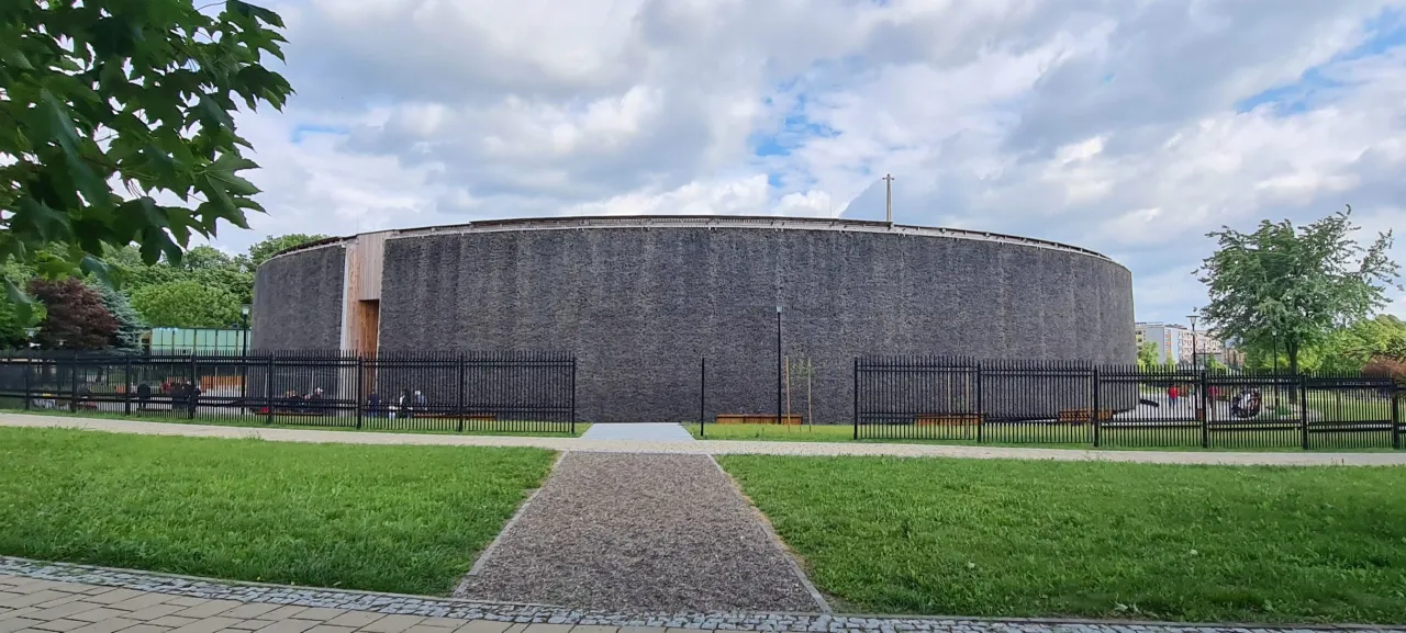 Park Zdrojowy Busko-Zdrój Tężnia Solankowa
