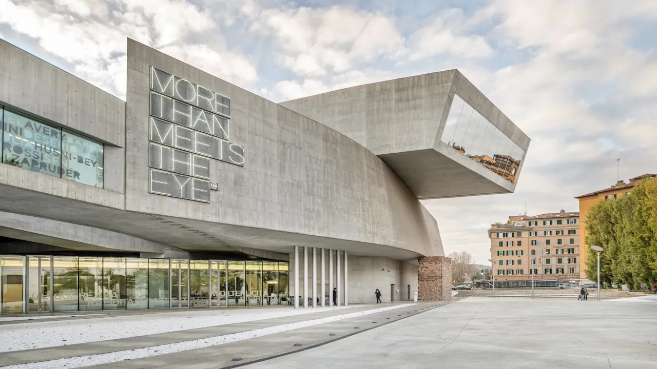 MAXXI Museo nazionale delle arti del XXI secolo Zaha Hadid