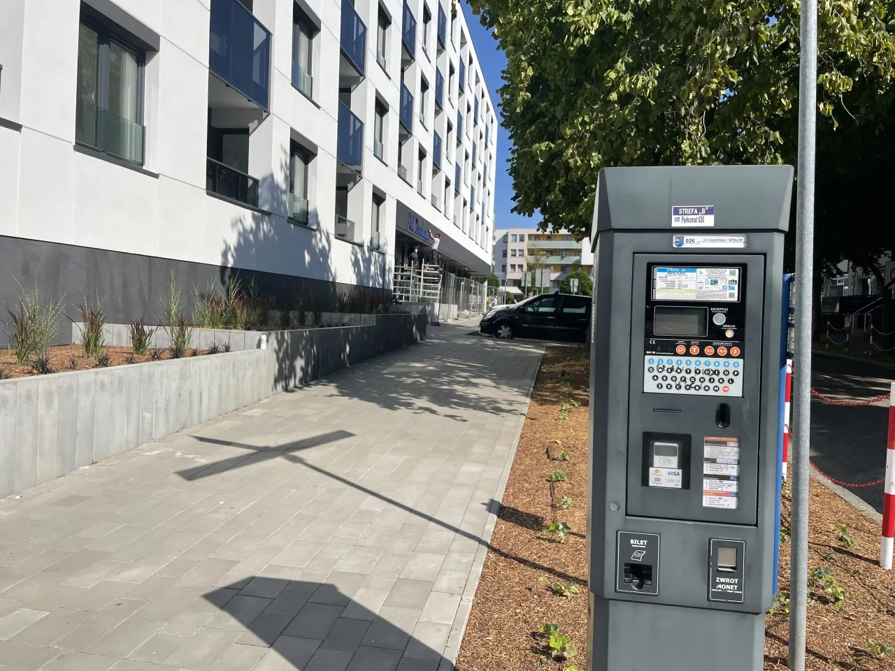 Zdjęcie Kołobrzeg gdzie parkować za darmo - uniknij wysokich opłat parkingowych