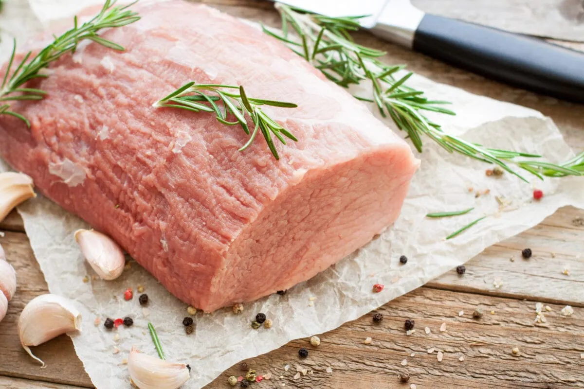 różne kawałki cielęciny do gotowania