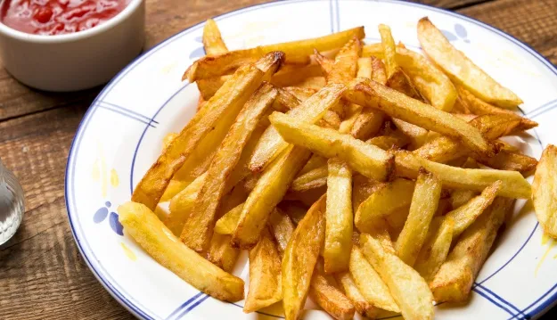 Frytki smażone podw&oacute;jnie