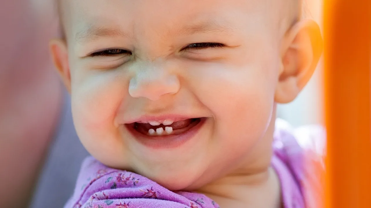 niemowle ząbkowanie objawy