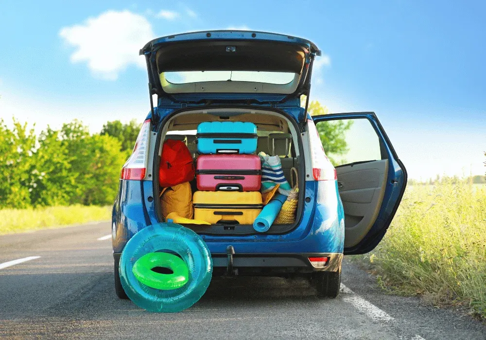 samochód przygotowany do podróży Chorwacja bagażnik