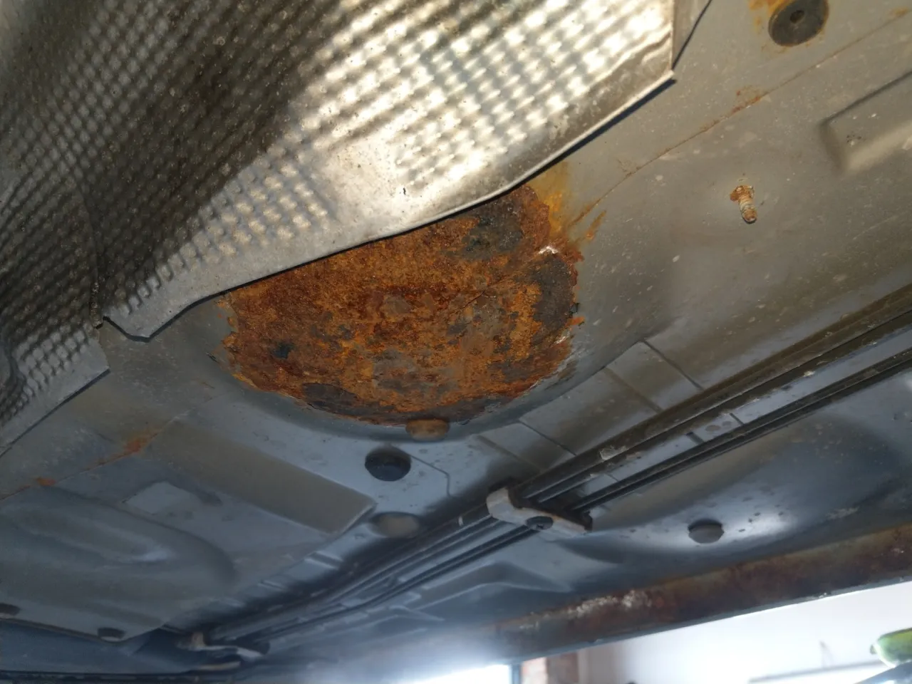 Mercedes W203 korozja typowe miejsca