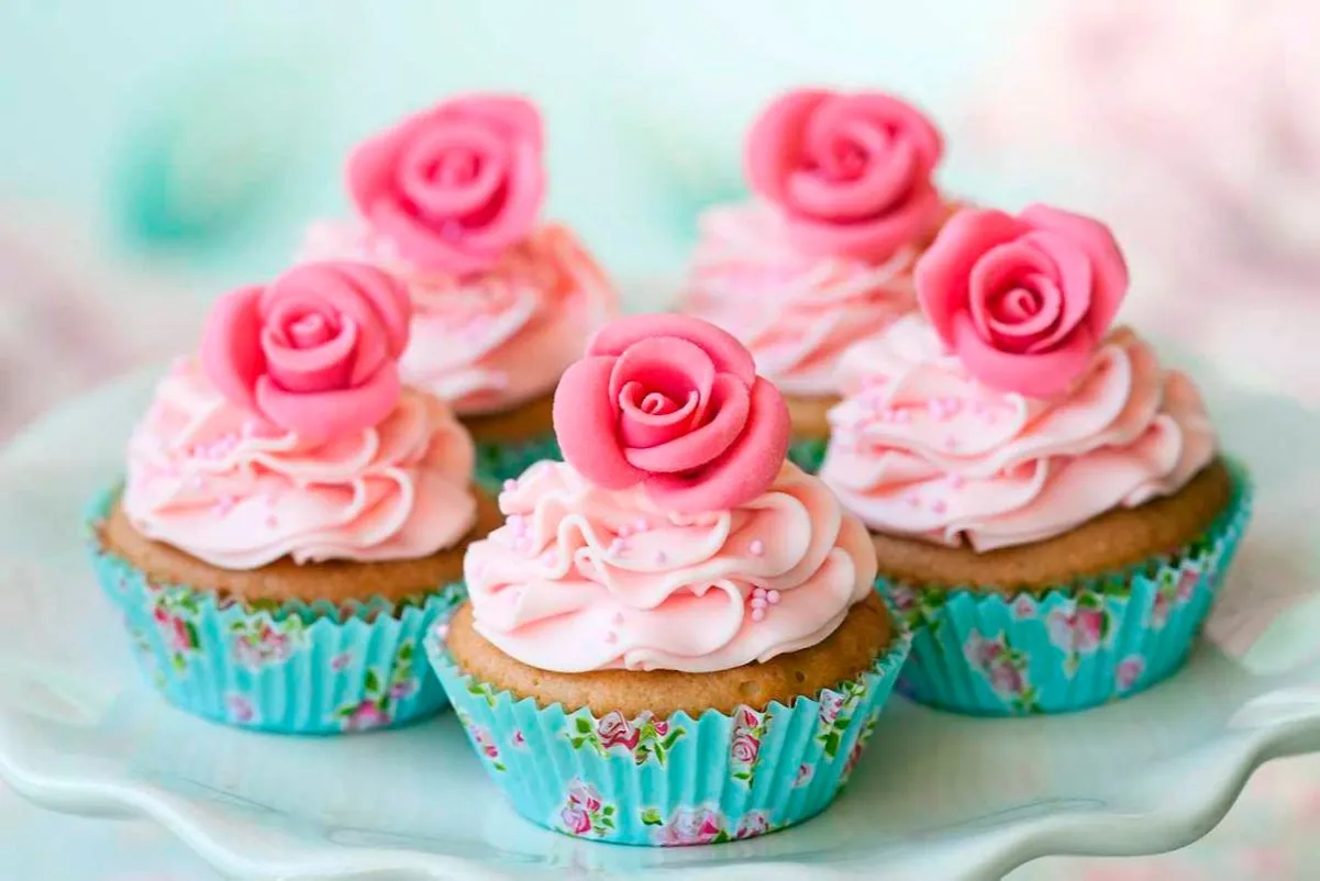 Ochrona kremu wykałaczkami babeczki