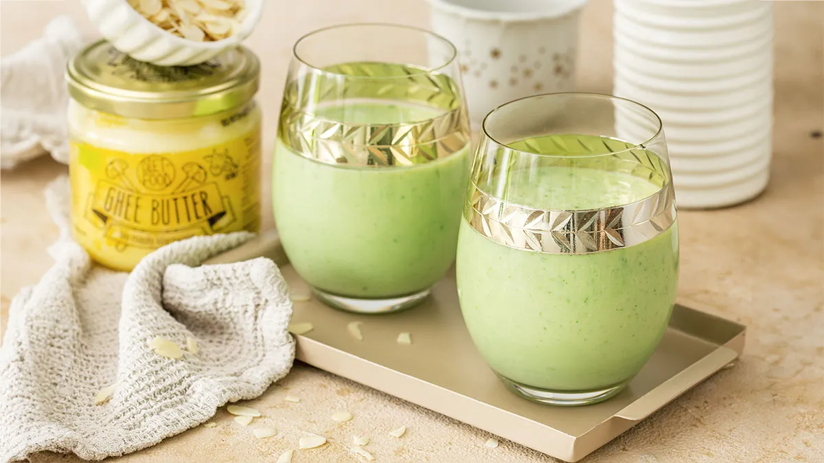 koktajl z awokado na diecie keto i odchudzającej