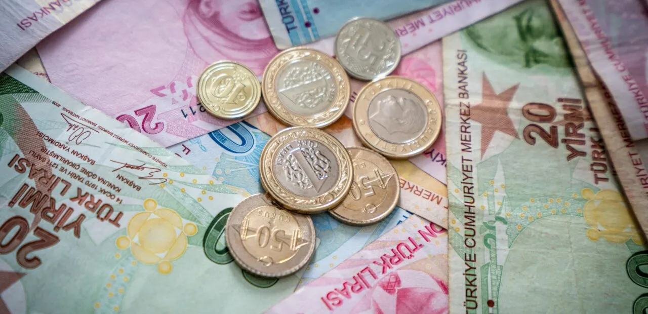 Zdjęcie Płatności w Turcji: jaką walutą płacić i gdzie wymieniać pieniądze