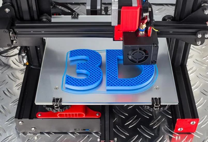 Zdjęcie Jak działa drukarka 3D? Odkryj tajniki procesu druku 3D