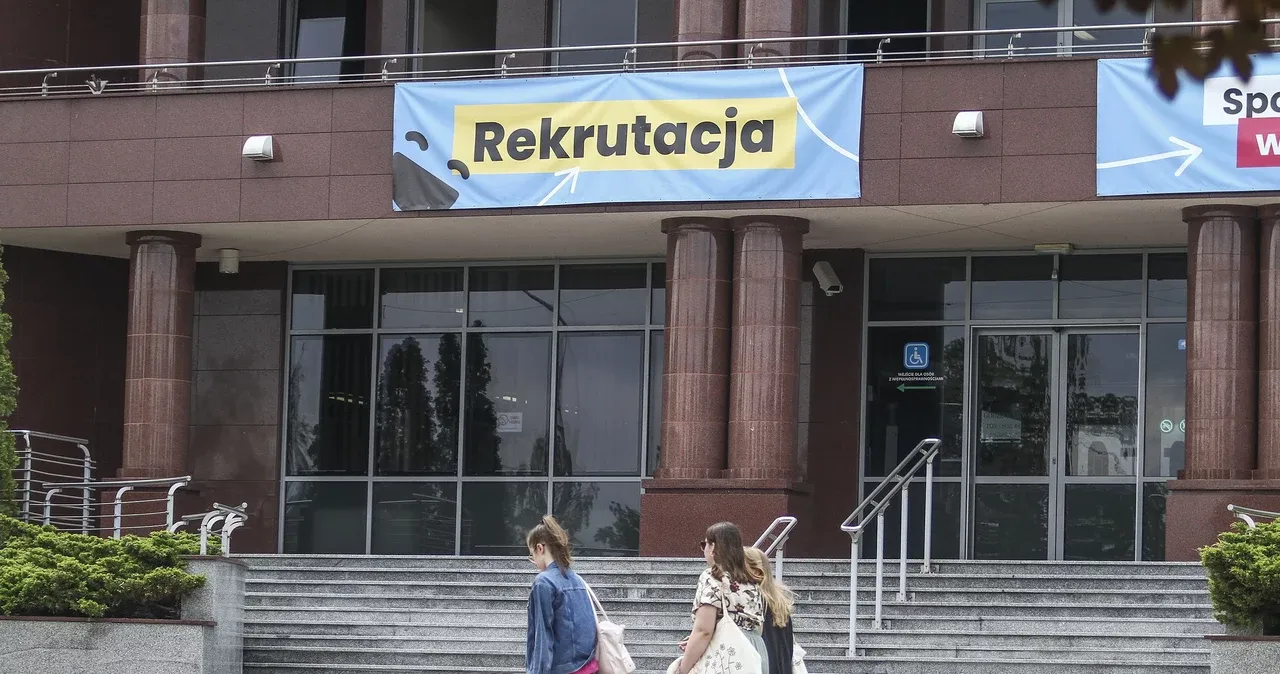 Zdjęcie Kiedy jest rekrutacja do szkół średnich? Sprawdź terminy i zasady