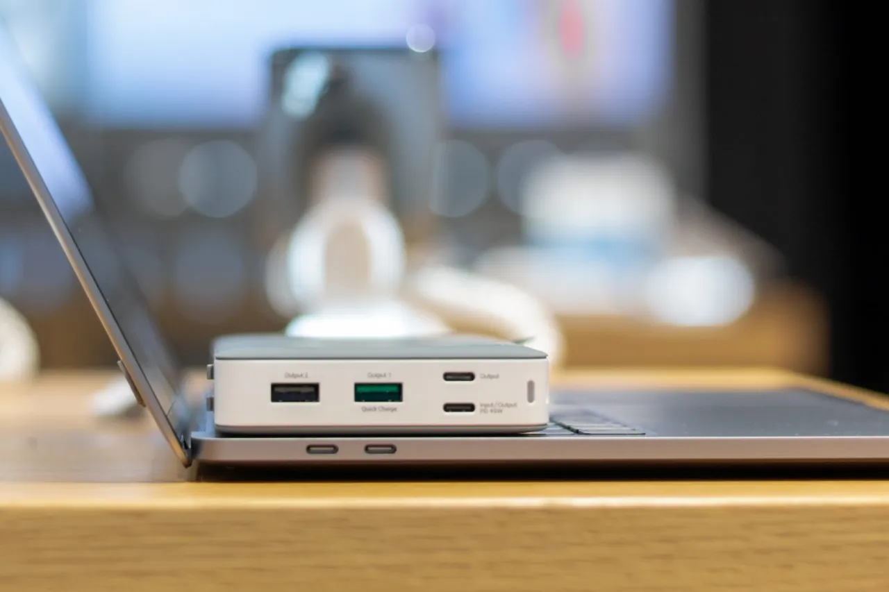 Zdjęcie Jaki powerbank do laptopa? Sprawdź, jak wybrać najlepszy model