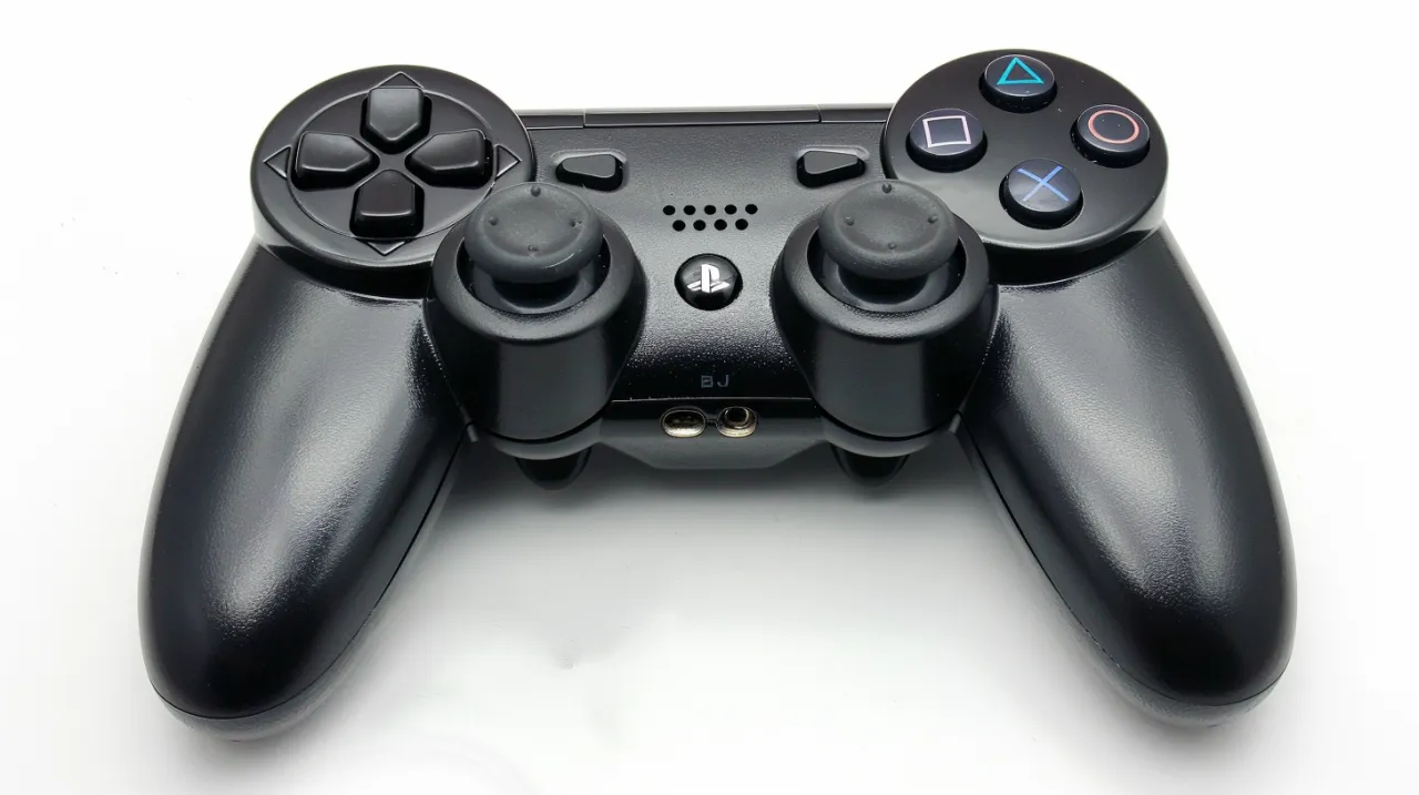 Zdjęcie Oryginalny pad PS3: Jak odróżnić od podróbki? Oto nasz poradnik
