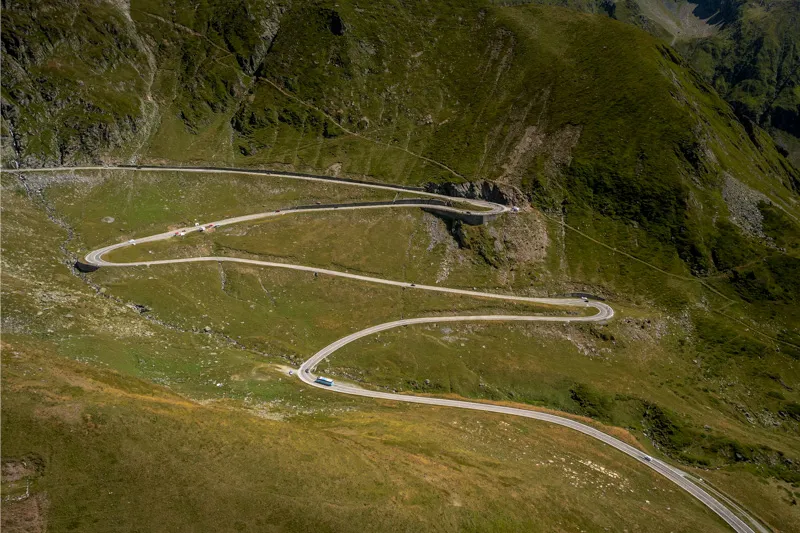 Zdjęcie Najlepsza trasa do Rumunii: odkryj malownicze drogi i atrakcje