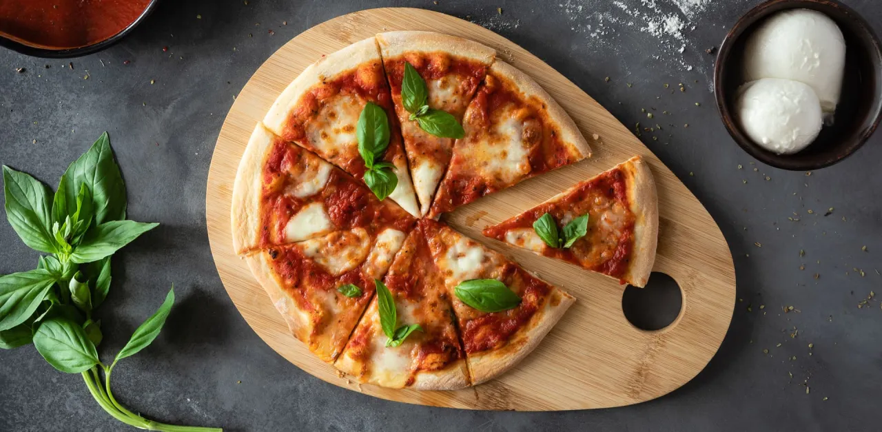 Zdjęcie Gdzie zjeść w Mechelinkach? Odkryj najlepsze lokale gastronomiczne