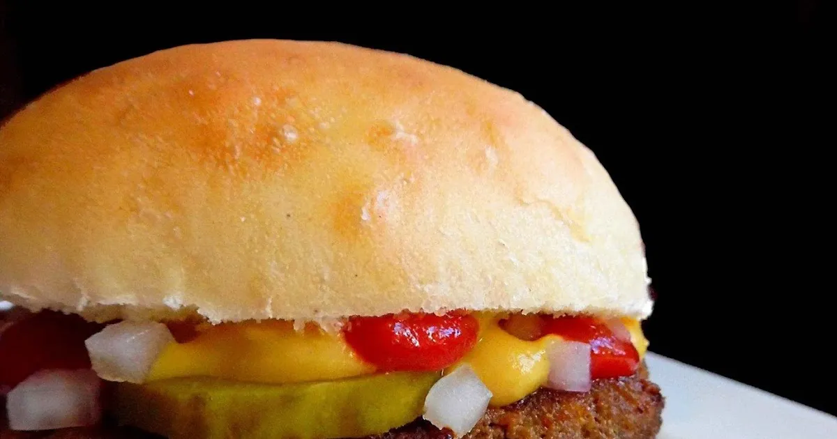Zdjęcie Jak zrobić burgera jak z McDonald's w łatwy sposób w domu