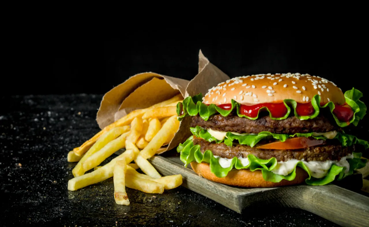 Zdjęcie Jak zrobić idealnego hamburgera jak z McDonald&#039;s w domu