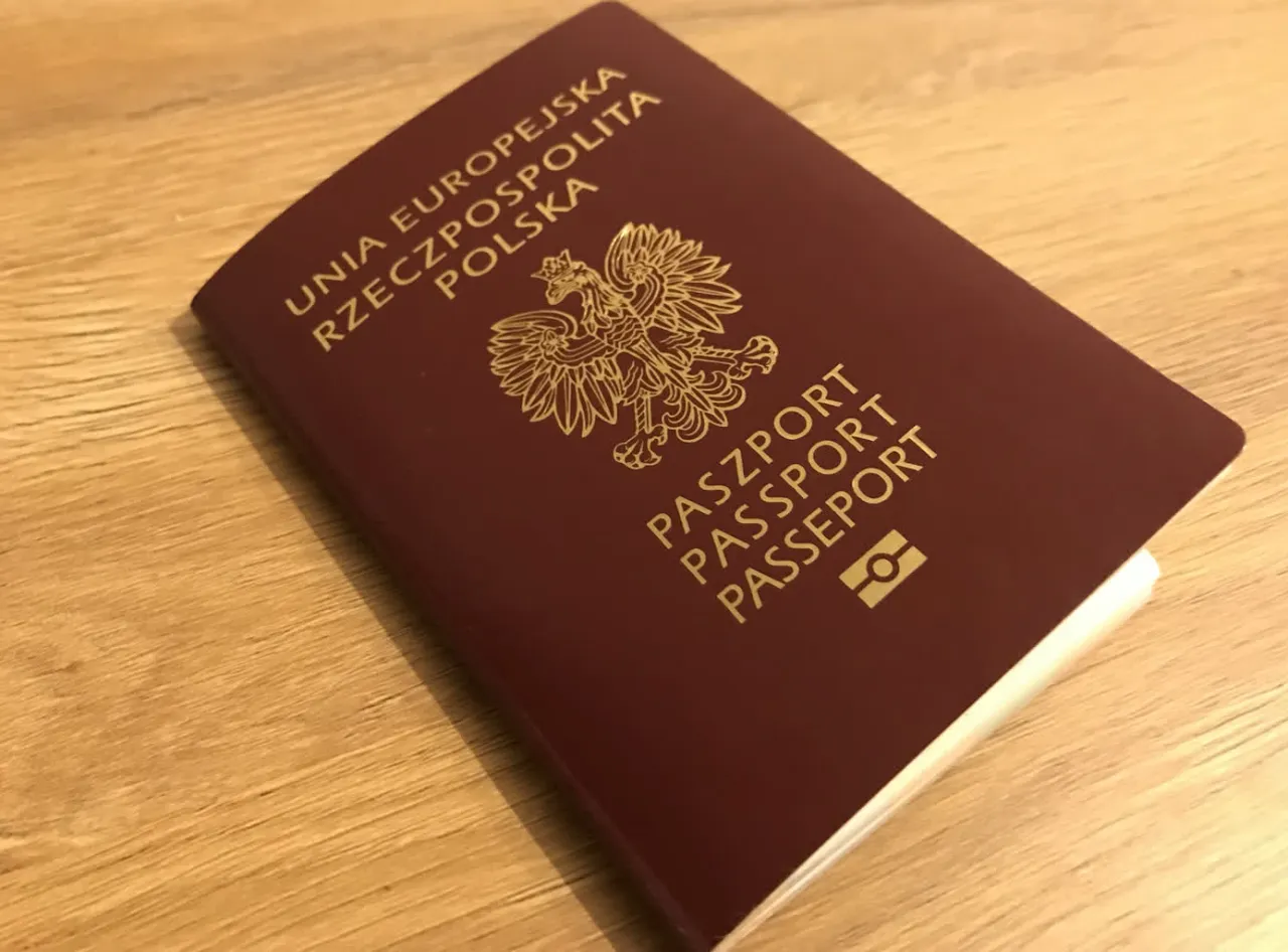 Zdjęcie Czy na Węgry potrzebny jest paszport? Sprawdź, co musisz wiedzieć przed podróżą