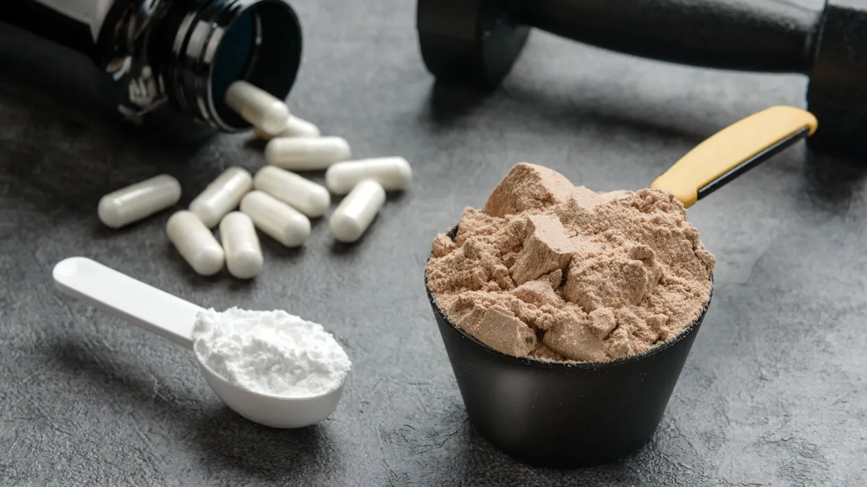 Zdjęcie Jakie suplementy przed i po treningu zwiększą Twoją wydajność?