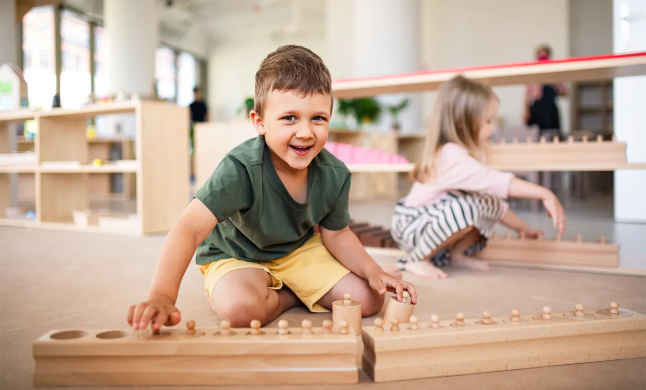 Zdjęcie Przedszkole Montessori – co to jest i jak wpływa na rozwój dziecka