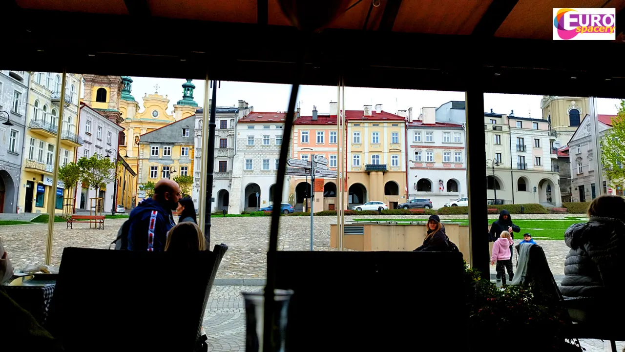 Zdjęcie Przemyśl gdzie zjeść: najlepsze miejsca na smaczny posiłek w mieście