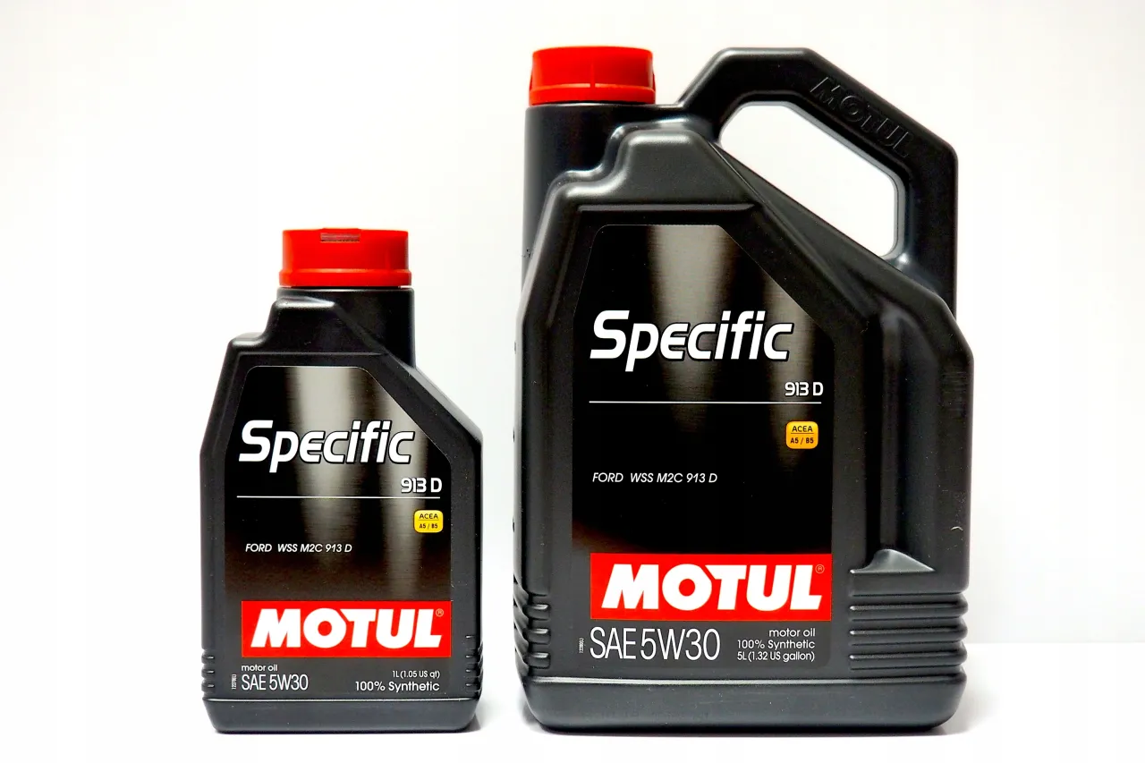 Zdjęcie Motul Specific 913D 5W-30 - najlepszy olej do silników Diesla i benzynowych