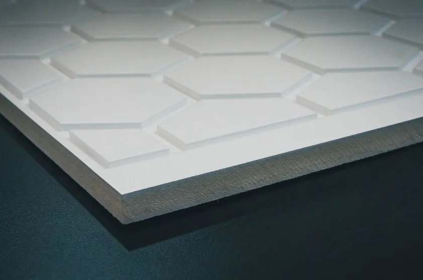 Zdjęcie Gres rektyfikowany co to znaczy? Odkryj jego zalety i zastosowanie