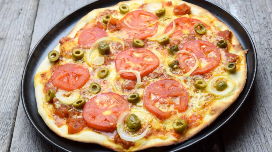 Zdjęcie Oliwa do pizzy jak jeść: odkryj najlepsze sposoby na smakowite połączenia
