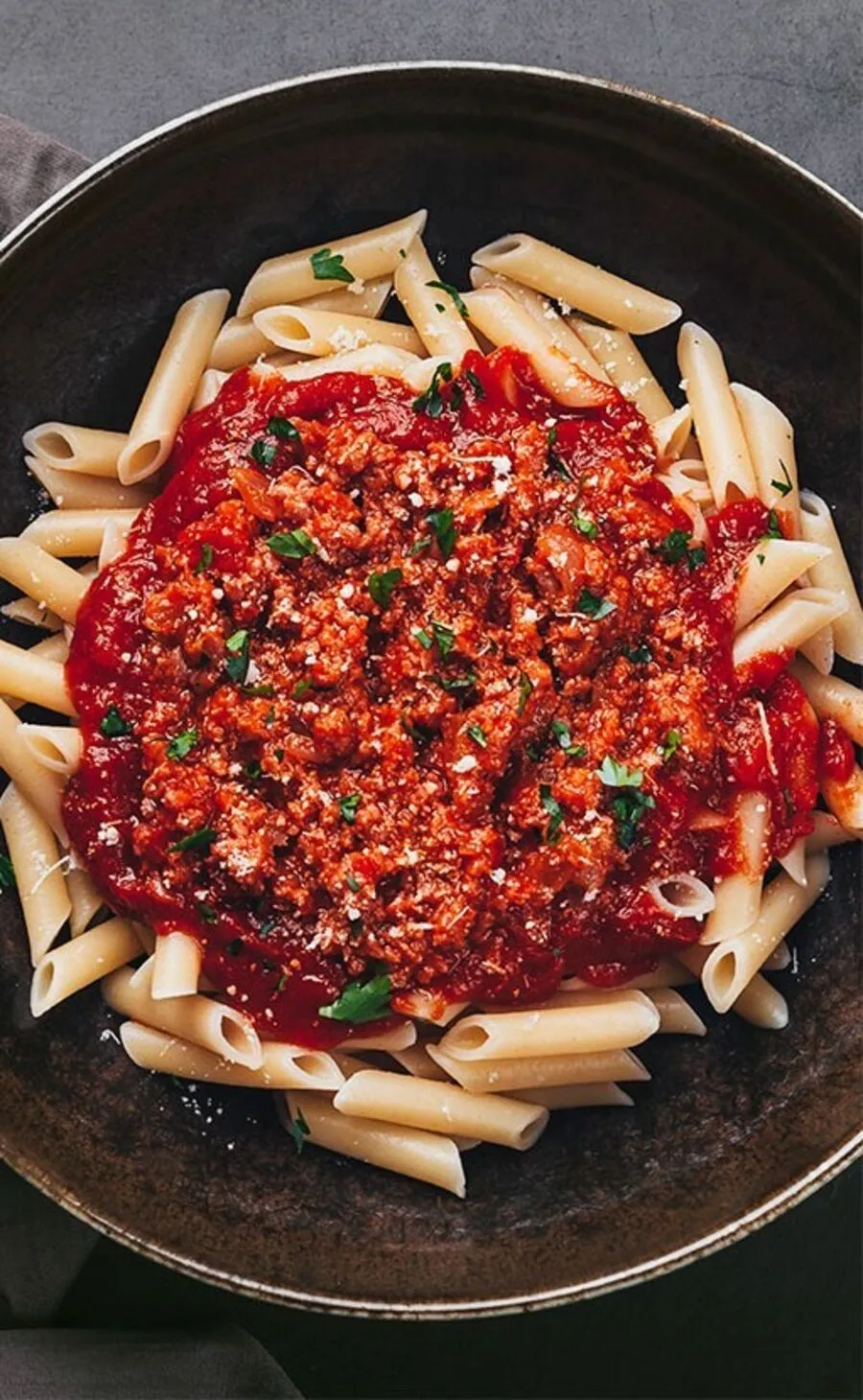 Zdjęcie Jak ugotować makaron penne perfekcyjnie, unikając najczęstszych błędów